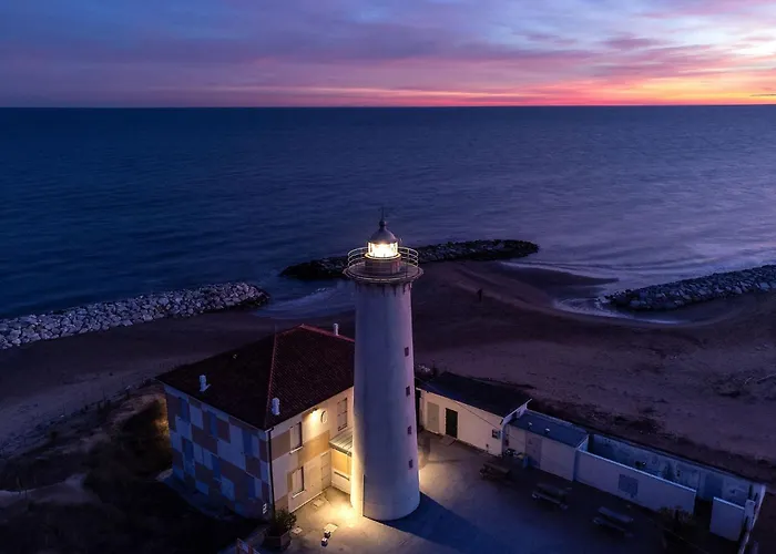 Daire Renovated Flat Close To Shops And *